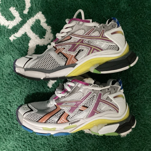 Balenciaga multi color runners - Picture 1 of 3